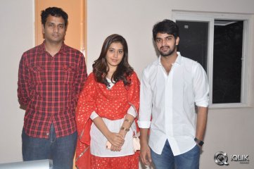 Balakrishna Watches Oohalu Gusagusalaade Movie